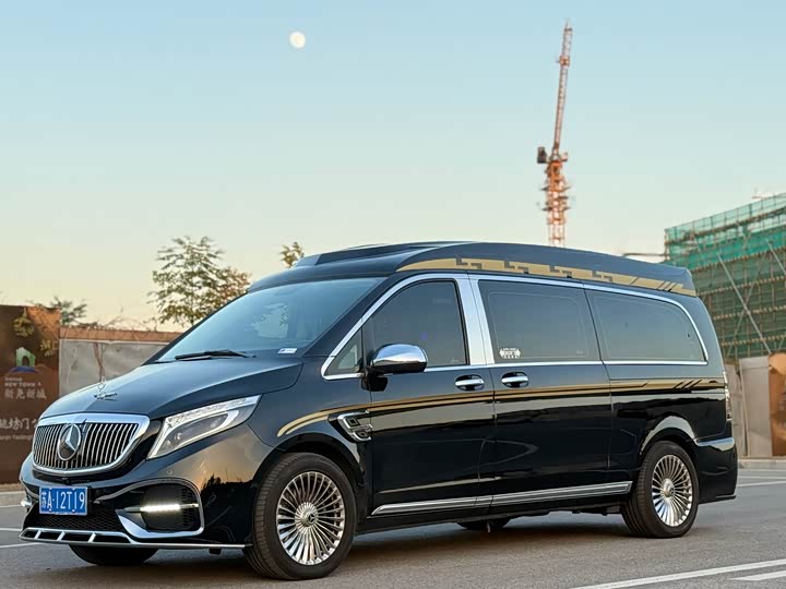 Фото 1 - Mercedes-Benz Vito