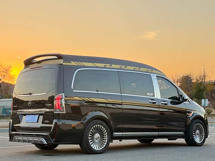 Фото 24 - Mercedes-Benz Vito