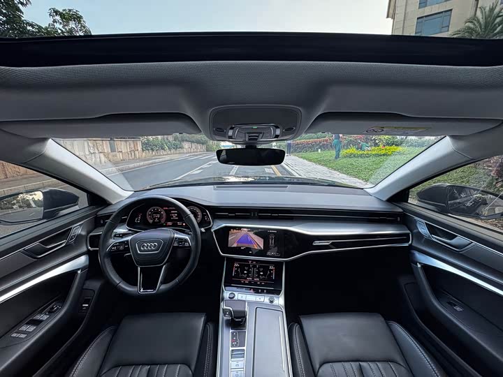 Фото 10 - Audi A6L