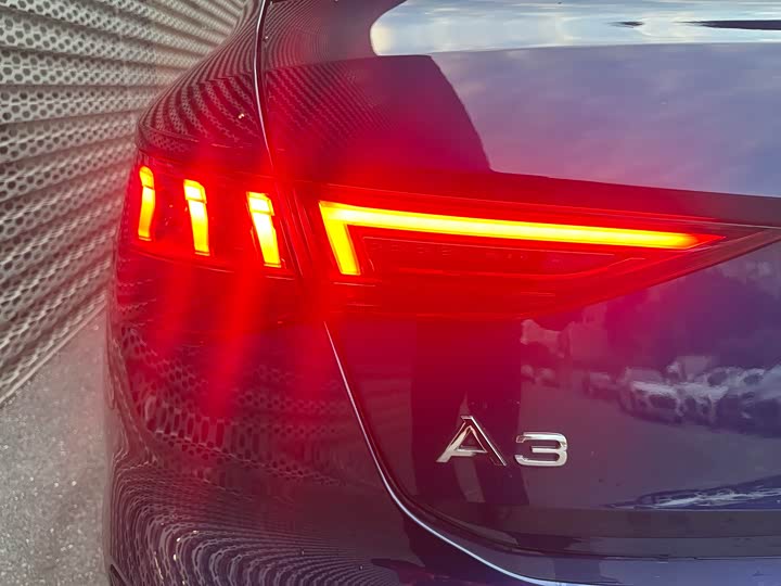 Фото 15 - Audi A3