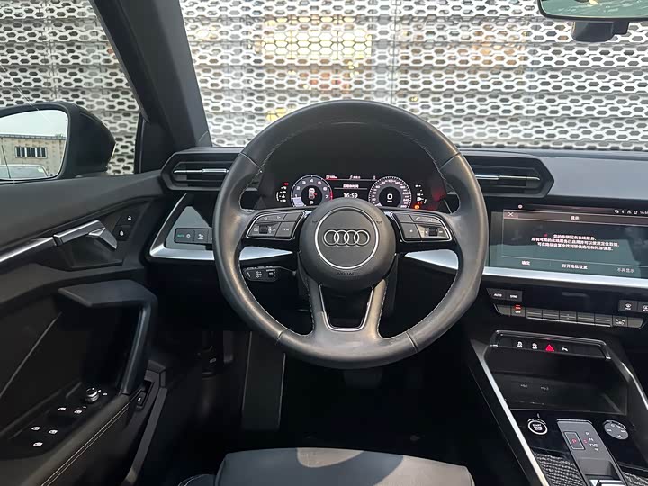 Фото 9 - Audi A3