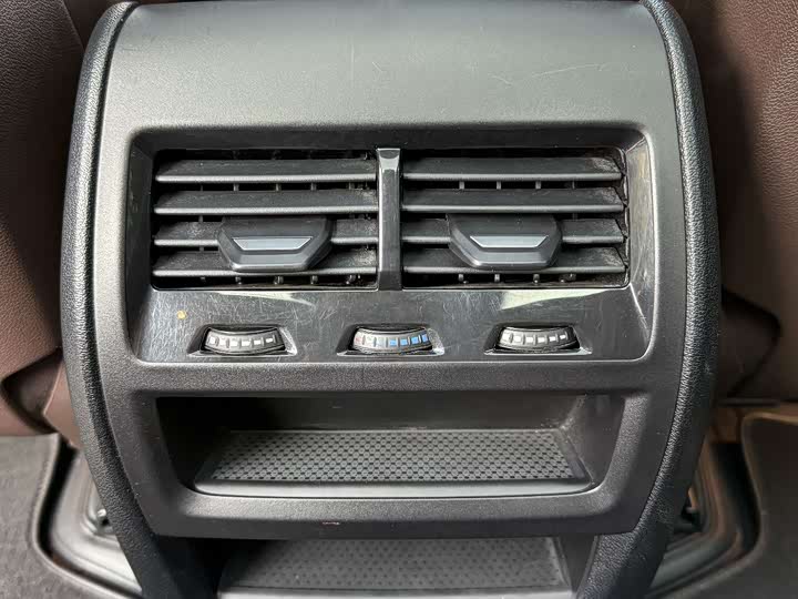 Фото 11 - BMW X5