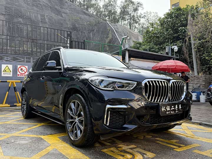Фото 2 - BMW X5