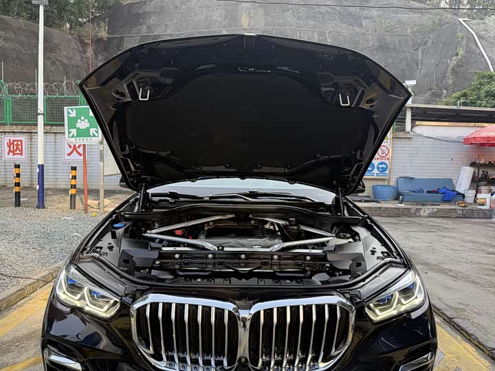 Фото 20 - BMW X5