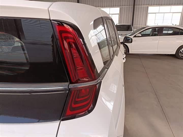 Фото 8 - Bestune NAT