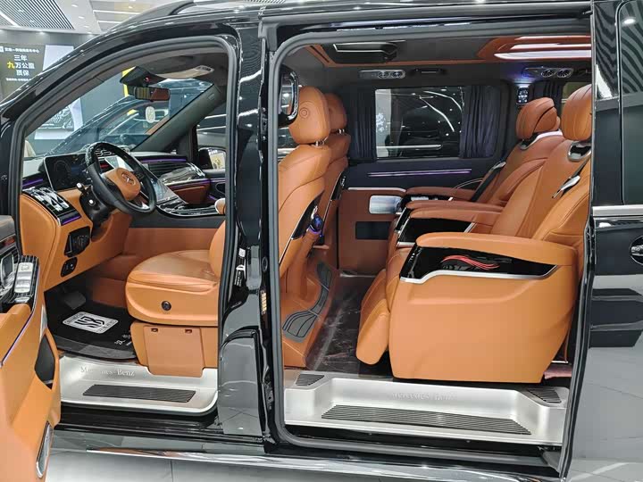 Фото 10 - Mercedes-Benz Vito