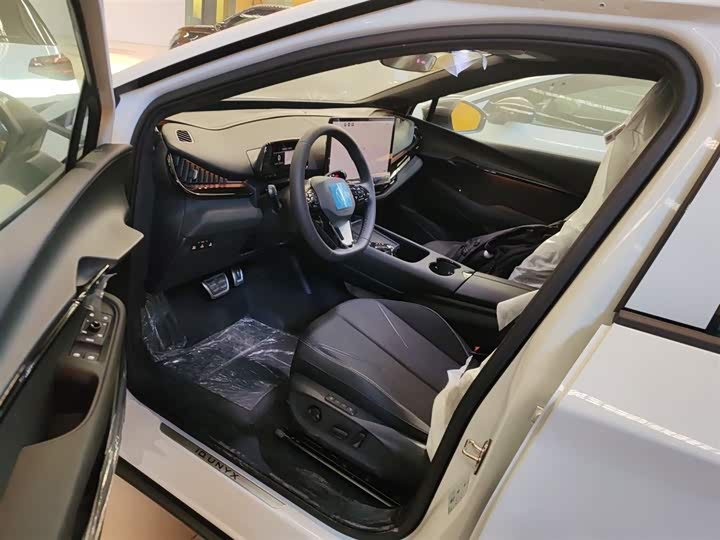 Фото 15 - Volkswagen ID.Unyx