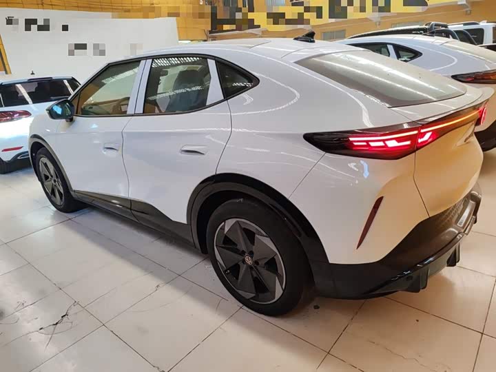 Фото 5 - Volkswagen ID.Unyx