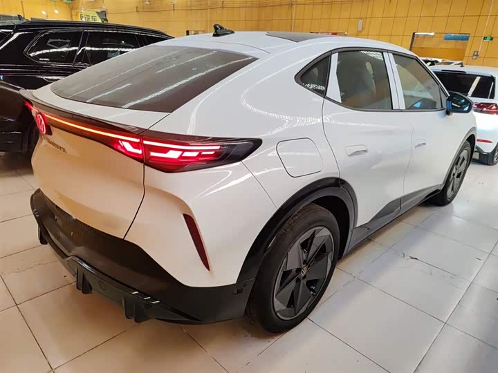 Фото 7 - Volkswagen ID.Unyx