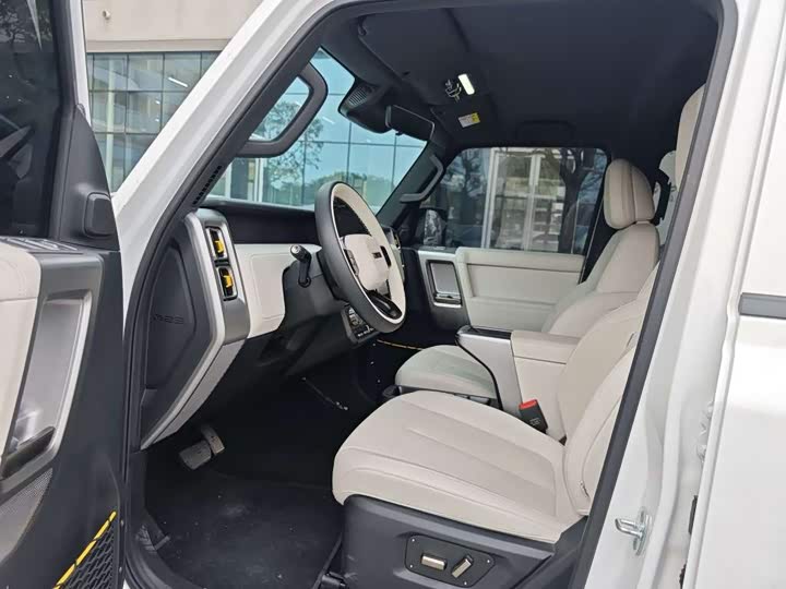 Фото 4 - Chery iCar V23