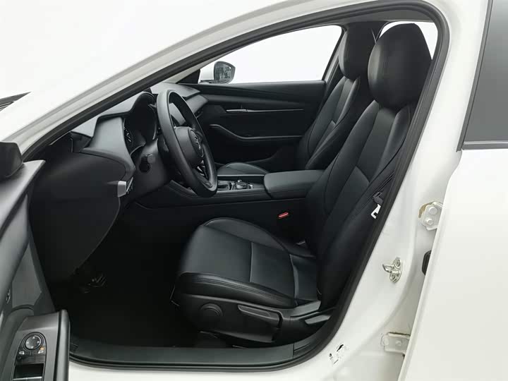 Фото 10 - Mazda 3 (Axela)