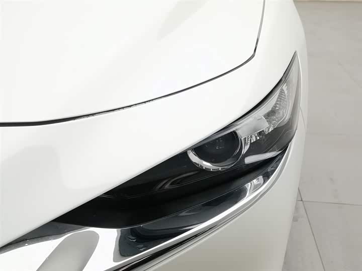 Фото 7 - Mazda 3 (Axela)