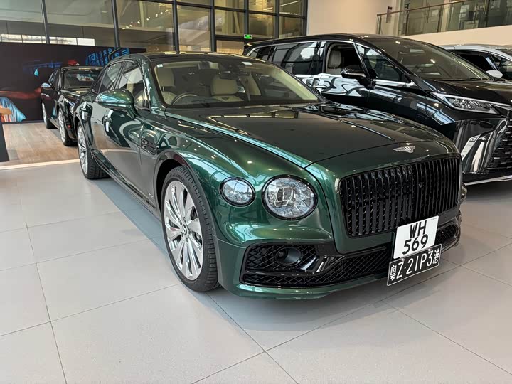 Фото 2 - Bentley Flying Spur