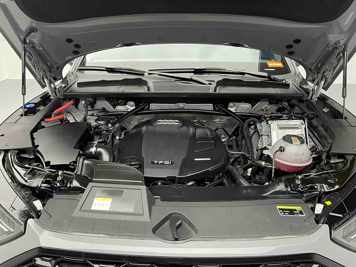 Фото 4 - Audi Q5L Sportback