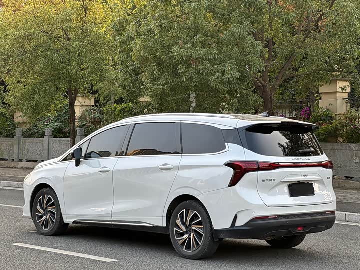 Фото 13 - Dongfeng Forthing Yacht