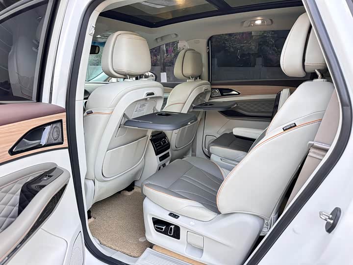 Фото 5 - Dongfeng Forthing Yacht