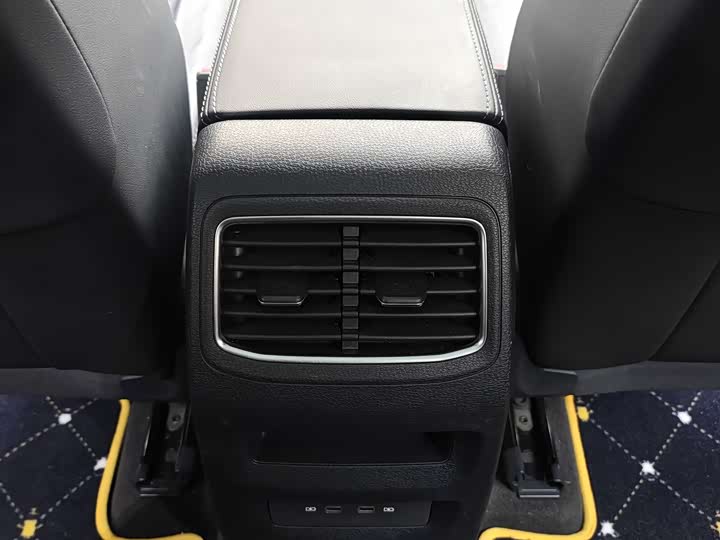 Фото 17 - Volkswagen ID.4 Crozz