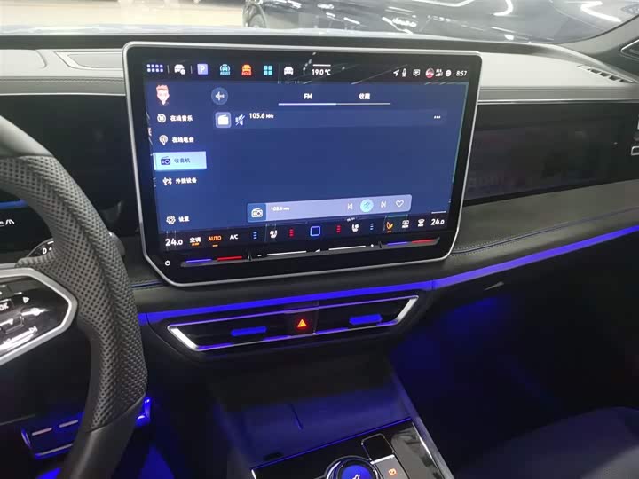 Фото 13 - Volkswagen Tiguan L Pro