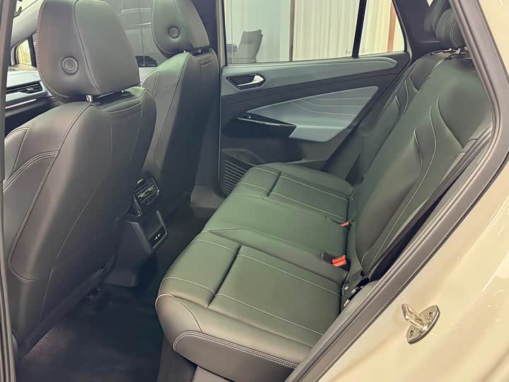 Фото 10 - Volkswagen ID.4 X