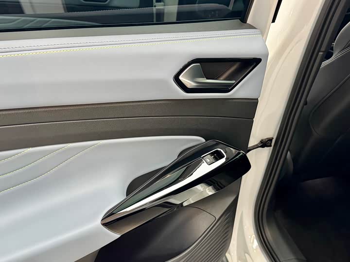 Фото 11 - Volkswagen ID.4 X