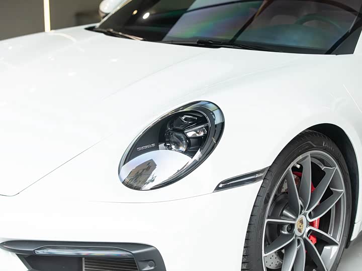 Фото 3 - Porsche 911