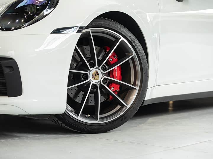 Фото 5 - Porsche 911