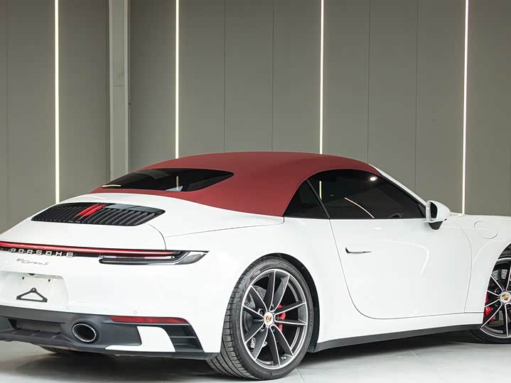 Фото 6 - Porsche 911