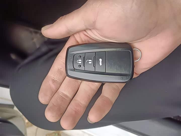 Фото 12 - Toyota Levin