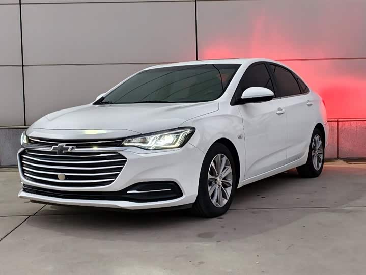 Фото 2 - Chevrolet Monza