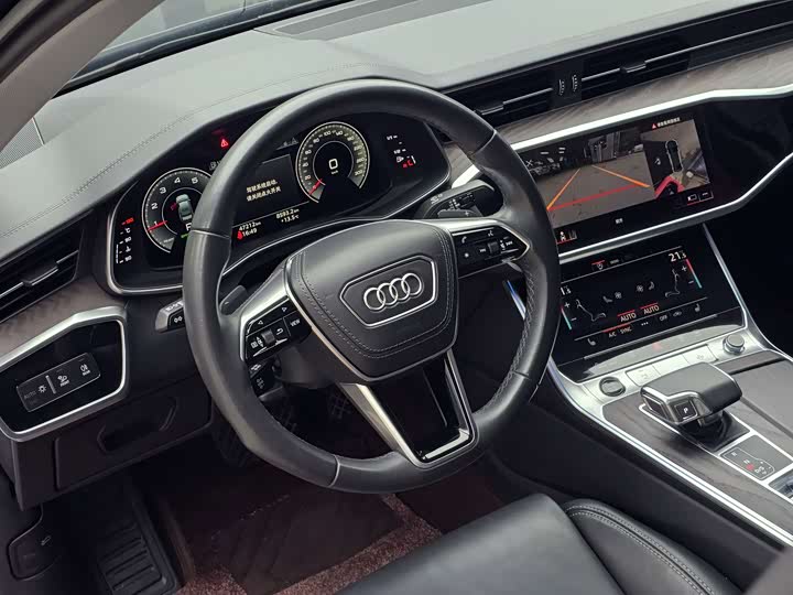 Фото 23 - Audi A6L