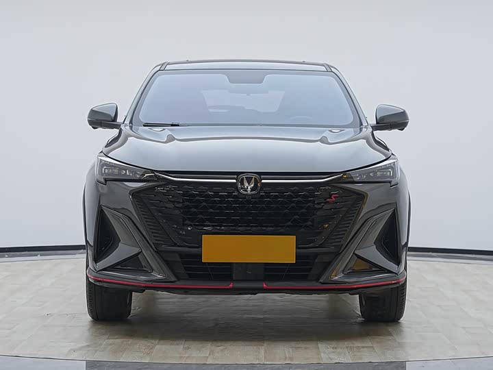 Фото 2 - Changan X5 Plus