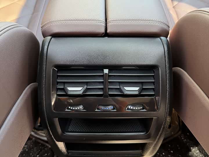 Фото 11 - BMW X5