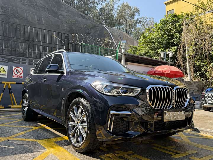 Фото 2 - BMW X5