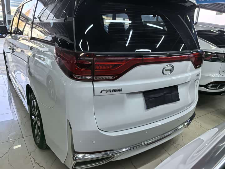 Фото 5 - GAC Trumpchi M8