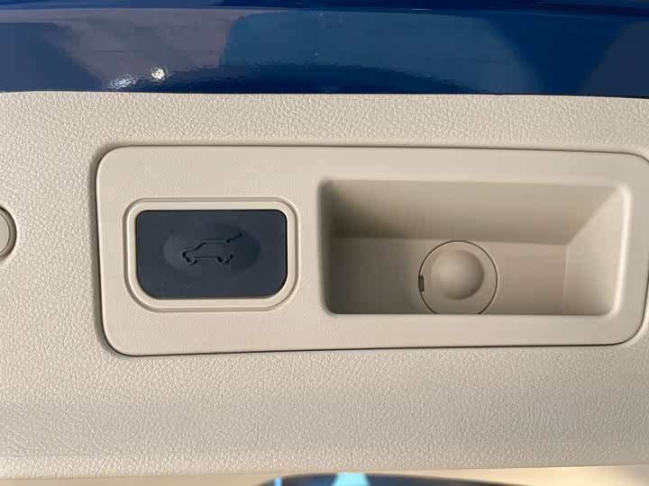 Фото 31 - Buick GL8 ES