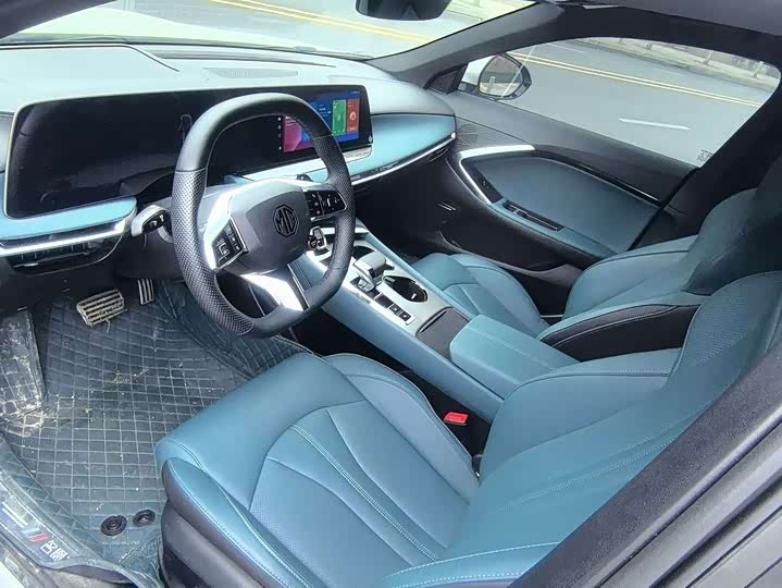 Фото 10 - MG Motor 7