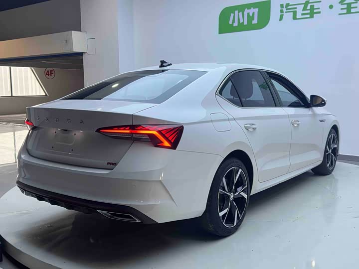 Фото 6 - Skoda Octavia Pro