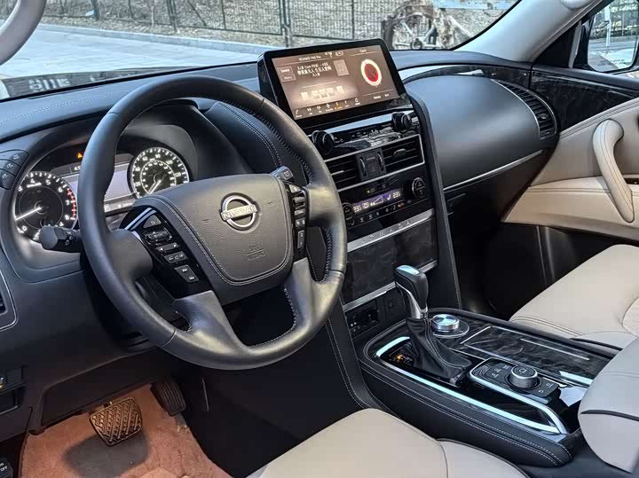 Фото 4 - Nissan Armada