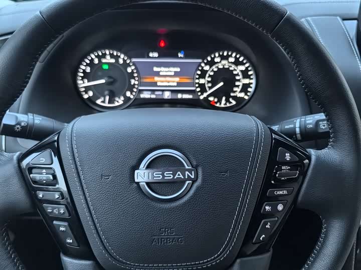 Фото 8 - Nissan Armada