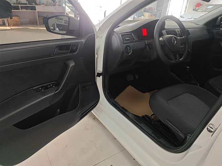 Фото 13 - Volkswagen Santana