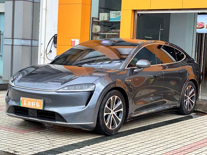 Фото 3 - Luxeed R7