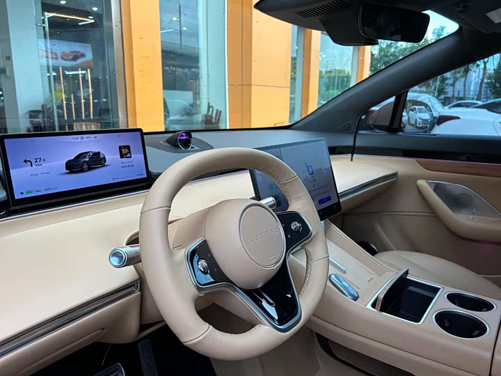 Фото 33 - Luxeed R7