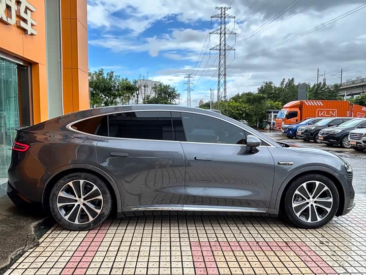 Фото 9 - Luxeed R7