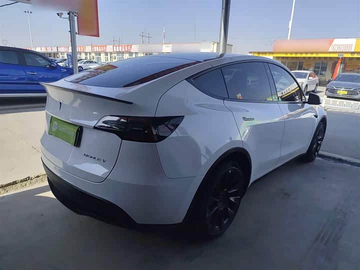 Фото 7 - Tesla Model Y