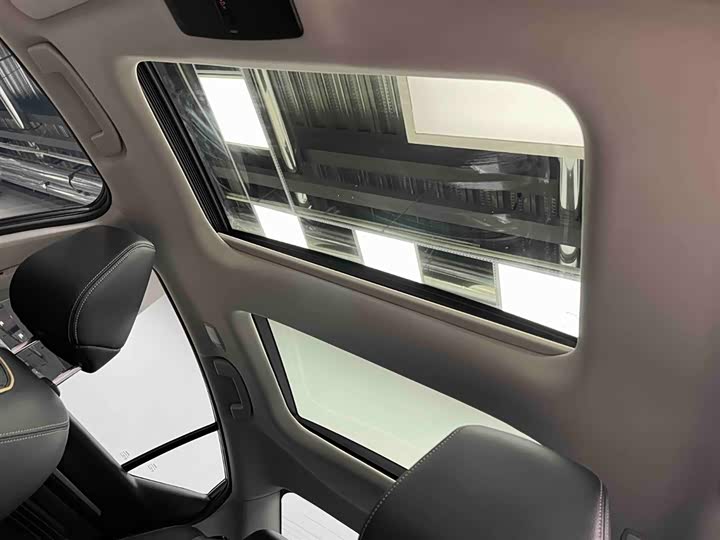 Фото 9 - Nissan Teana