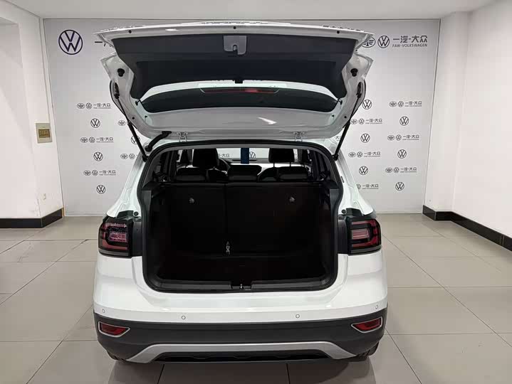 Фото 13 - Volkswagen Tacqua