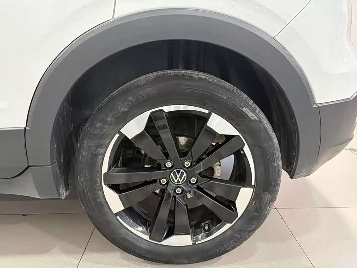 Фото 15 - Volkswagen Tacqua