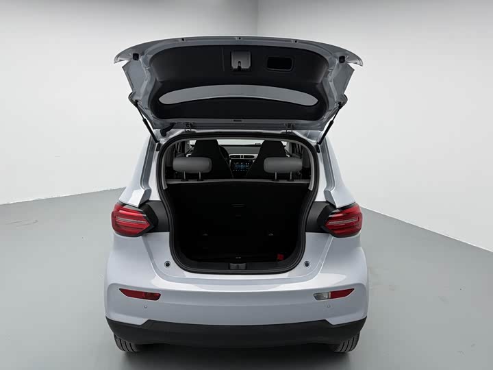 Фото 17 - Leapmotor T03