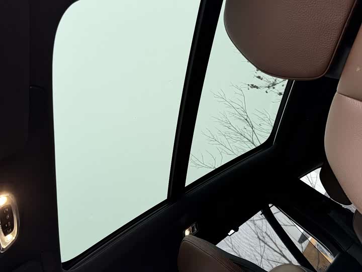 Фото 12 - Volvo XC90