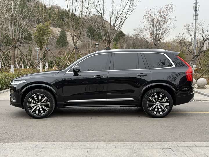 Фото 5 - Volvo XC90